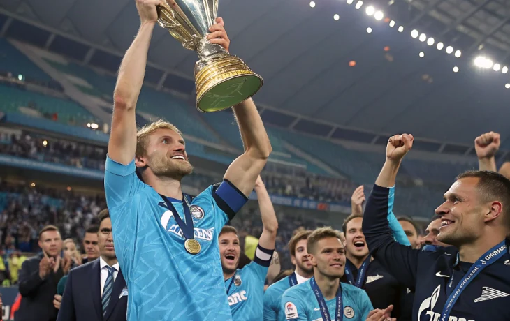 &laquo;Зенит выходит в лидеры РПЛ после уверенной победы над Акроном&raquo;